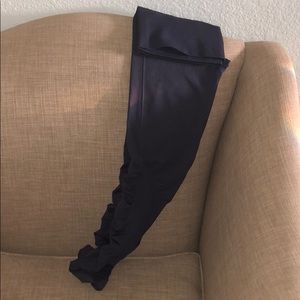 High waisted leggings